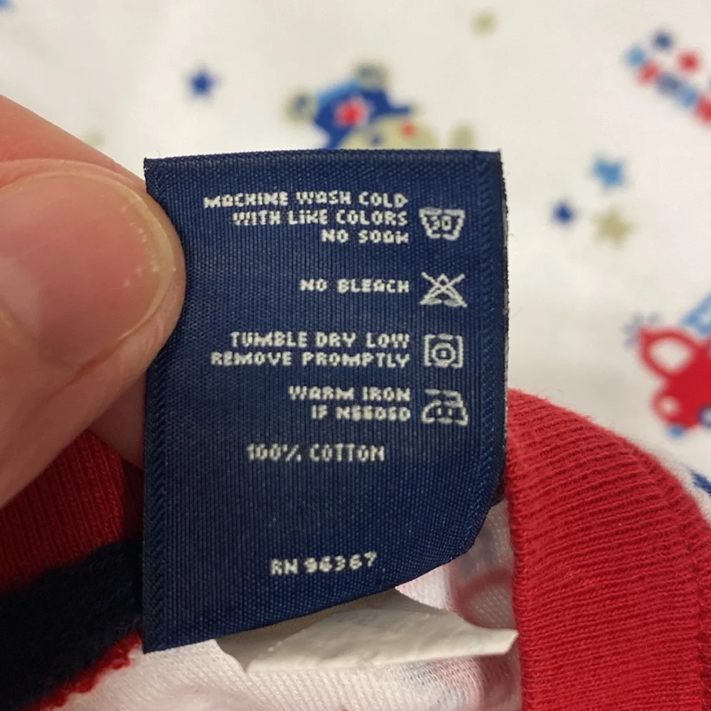 OshKosh B'gosh Baby Bodysuit Red White blue fire truck stars dog 12m
